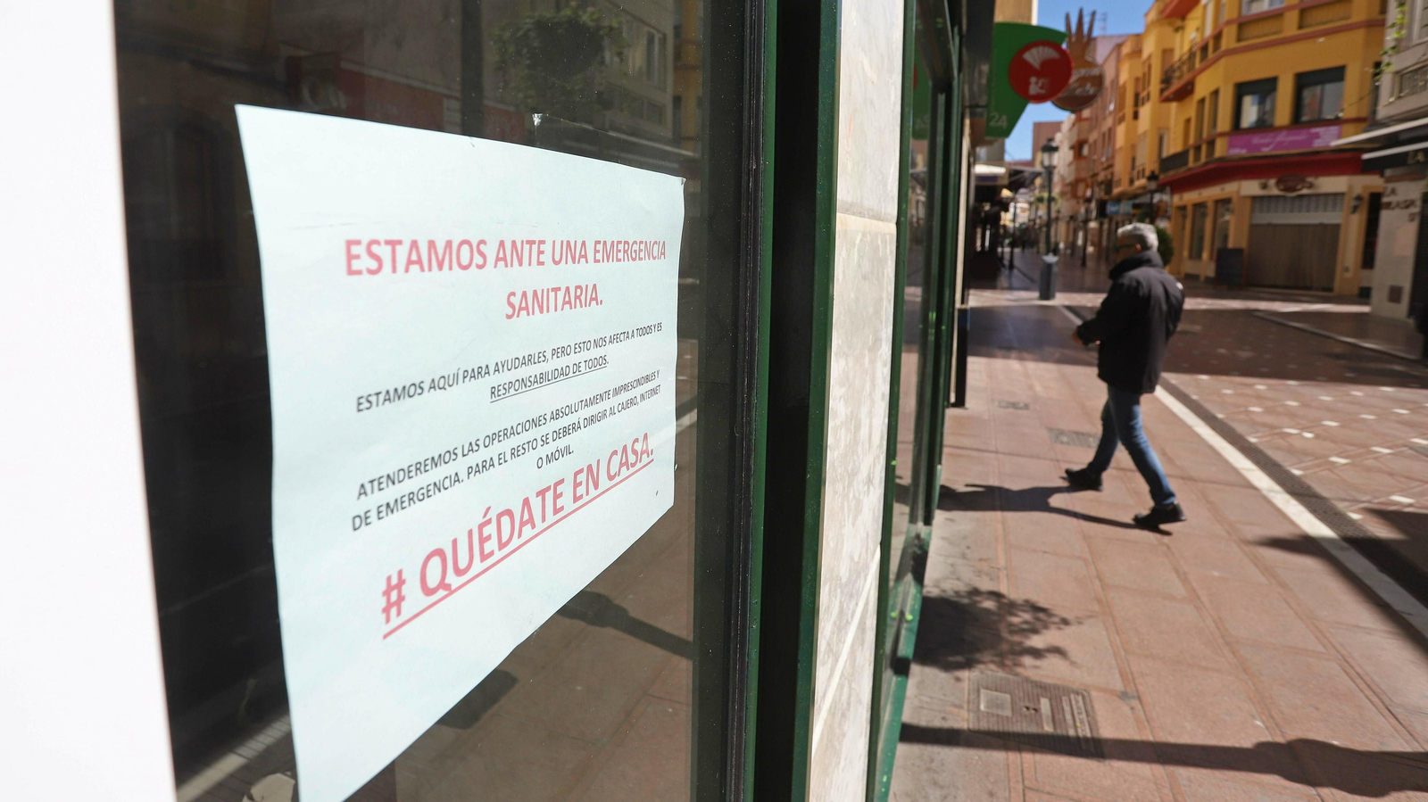 Fotos del segundo día del estado de alarma por coronavirus en el Campo de Gibraltar