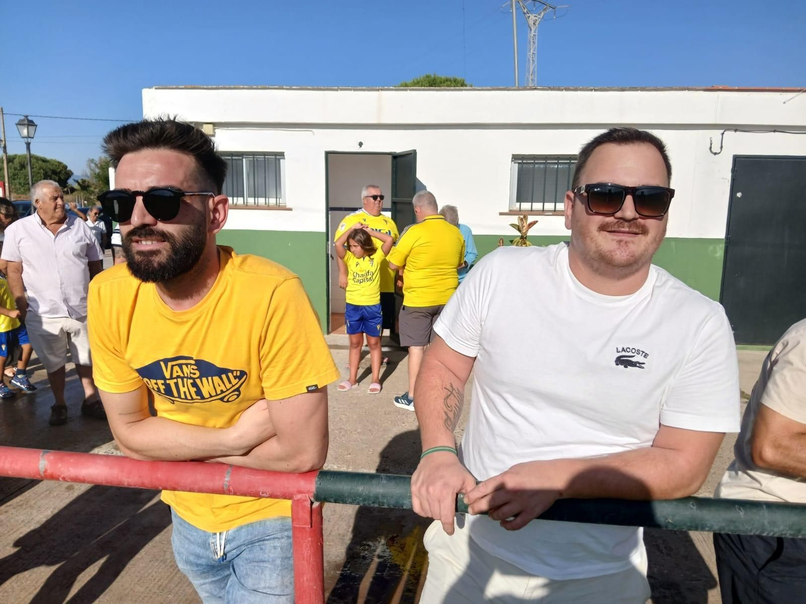 Las imágenes del amistoso entre el Barbate y el Cádiz CF