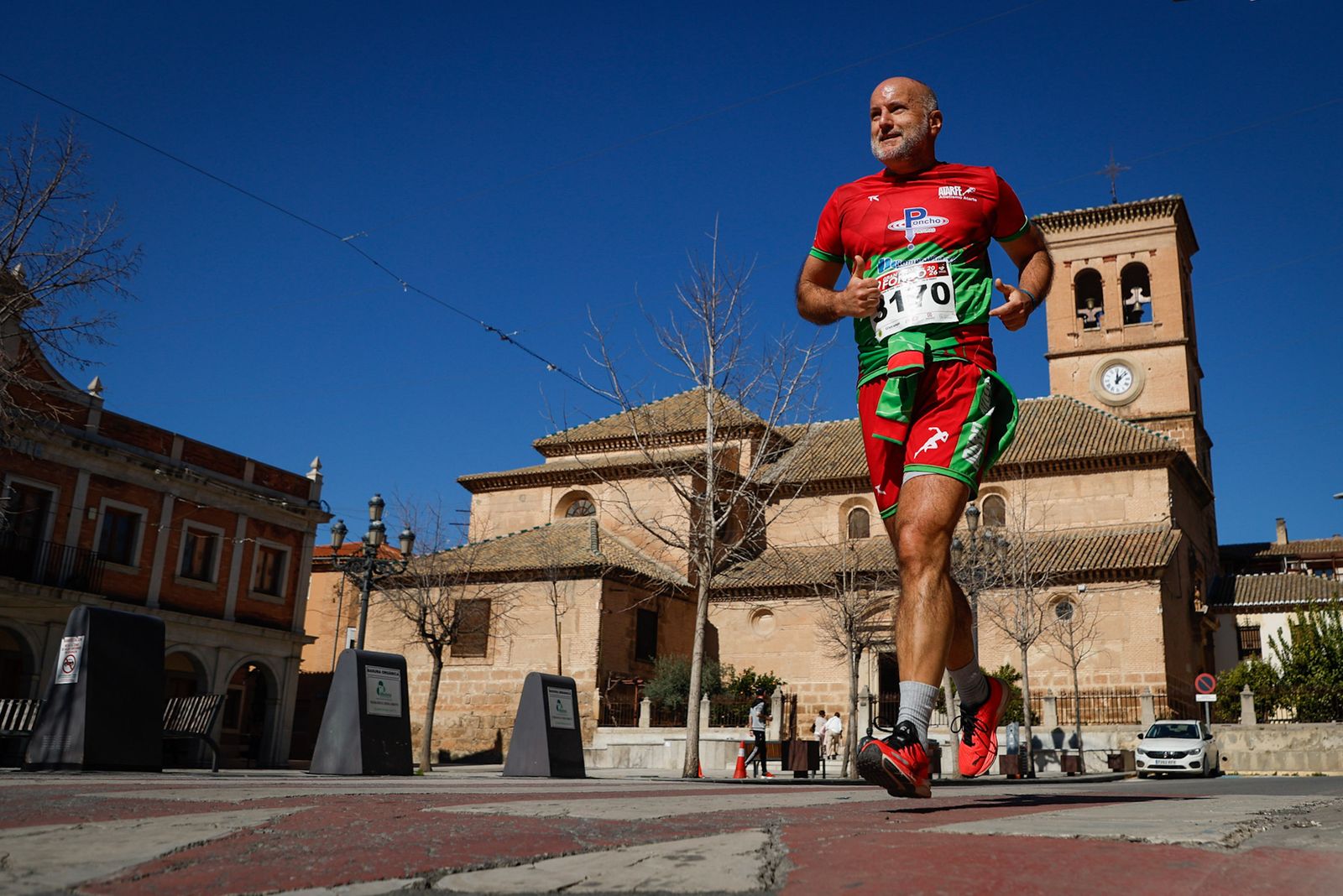 Encuéntrate en el inicio en Albolote del Gran Premio de Fondo de la Diputación