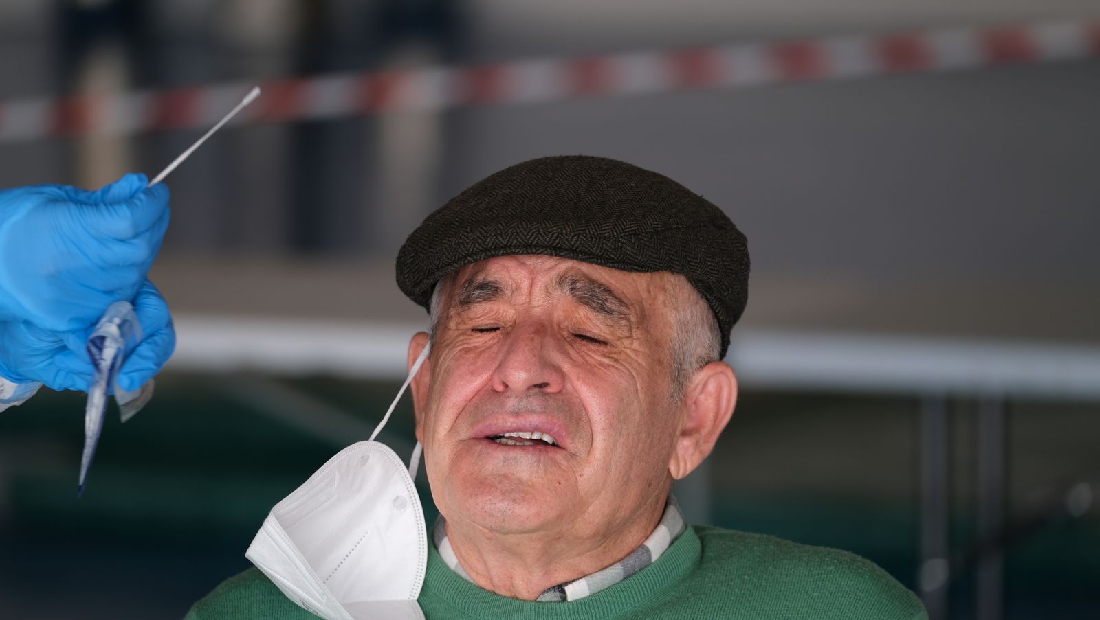 Fotogalería cribado test antígenos COVID-19 en Berja. Almería