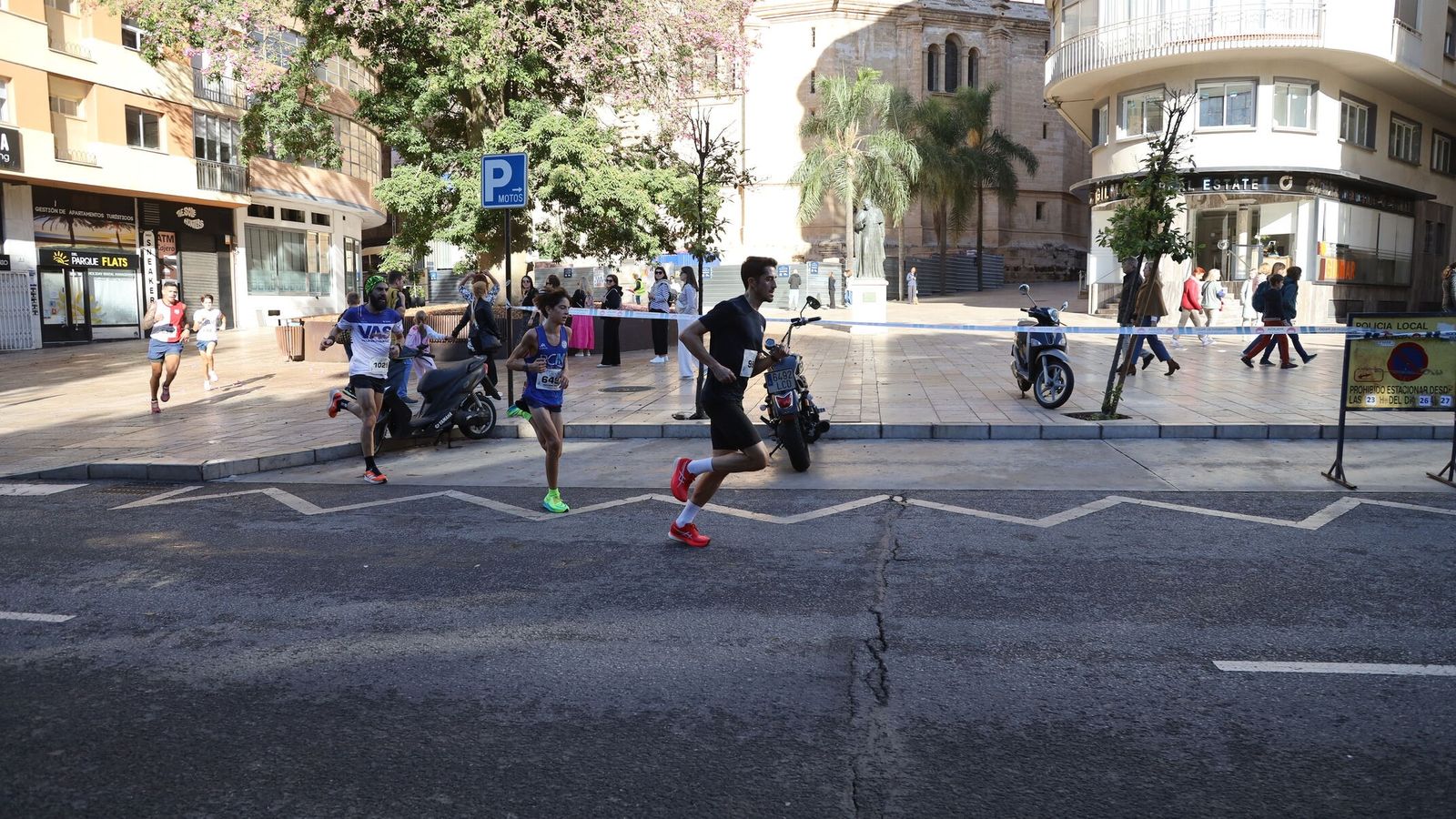 Búscate en las fotos de la Carrera de la Prensa en Málaga