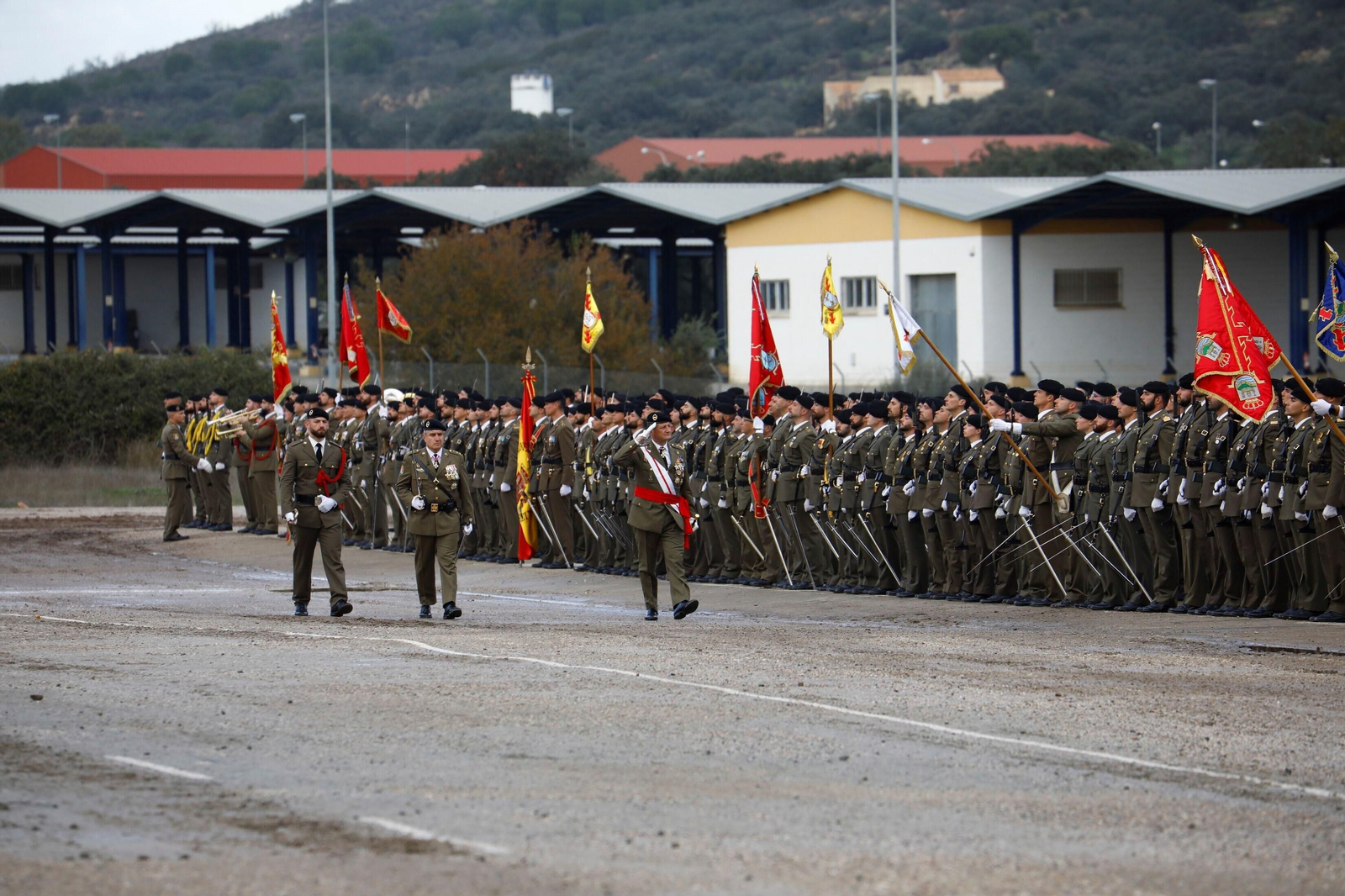 La Brigada Guzmán el Bueno X celebra el día de la Inmaculada en Cerro Muriano, en imágenes