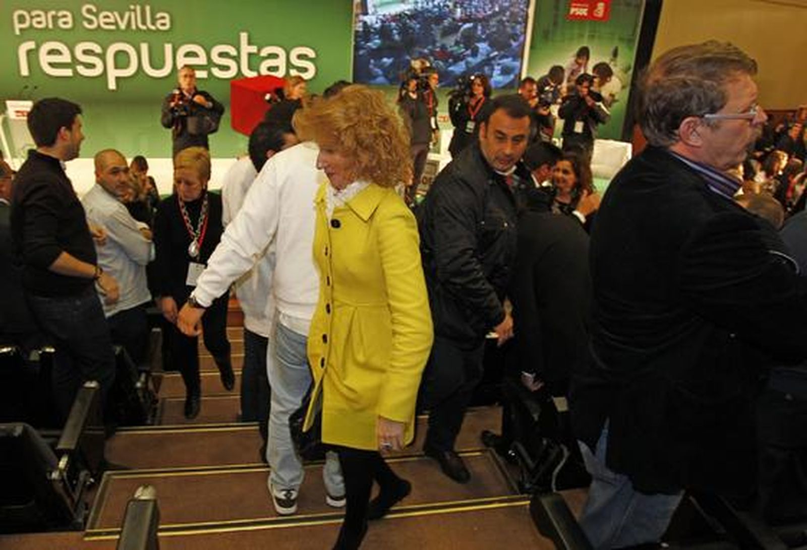 Acto de presentación del candidato socialista.

Foto: Antonio Pizarro / EFE