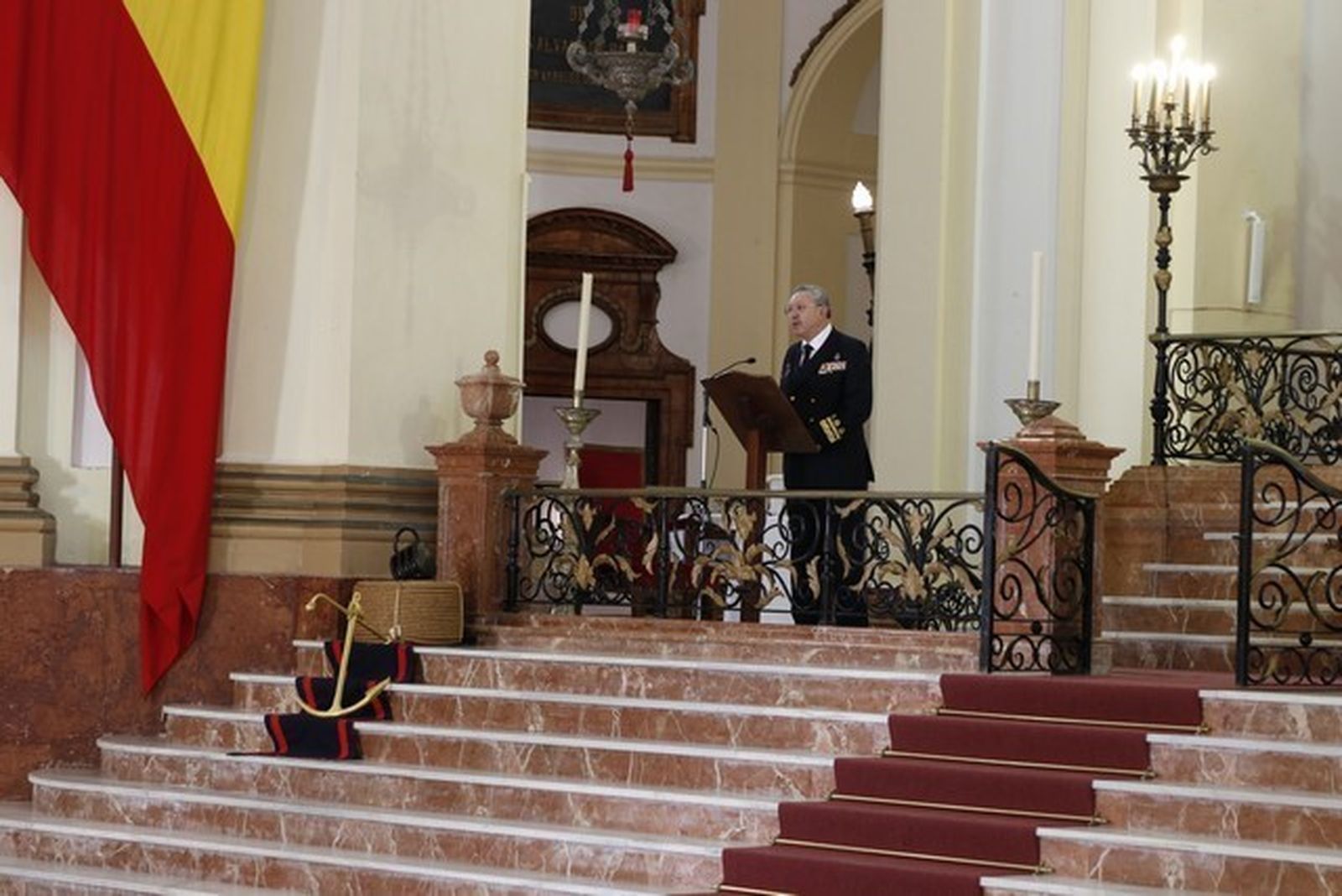 Misa en San Fernando por el fallecimiento del Almirante Jefe del Estado Mayor de la Armada
