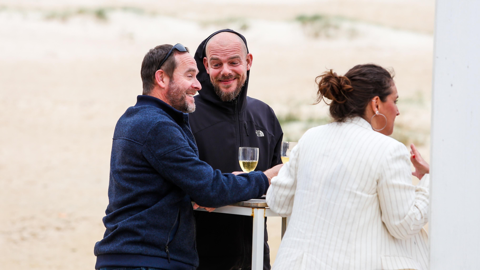 Un día de levante en Tarifa, en imágenes