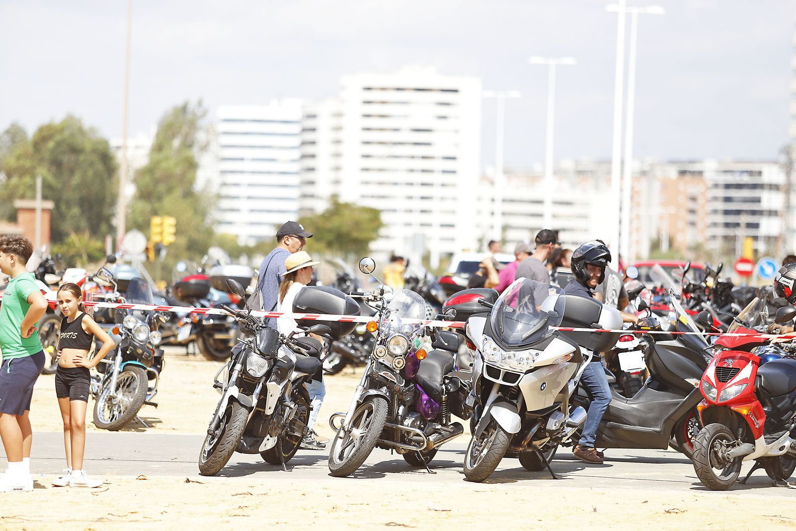 Imágenes de la Concentración del Grupo Motero Descubridores en Huelva