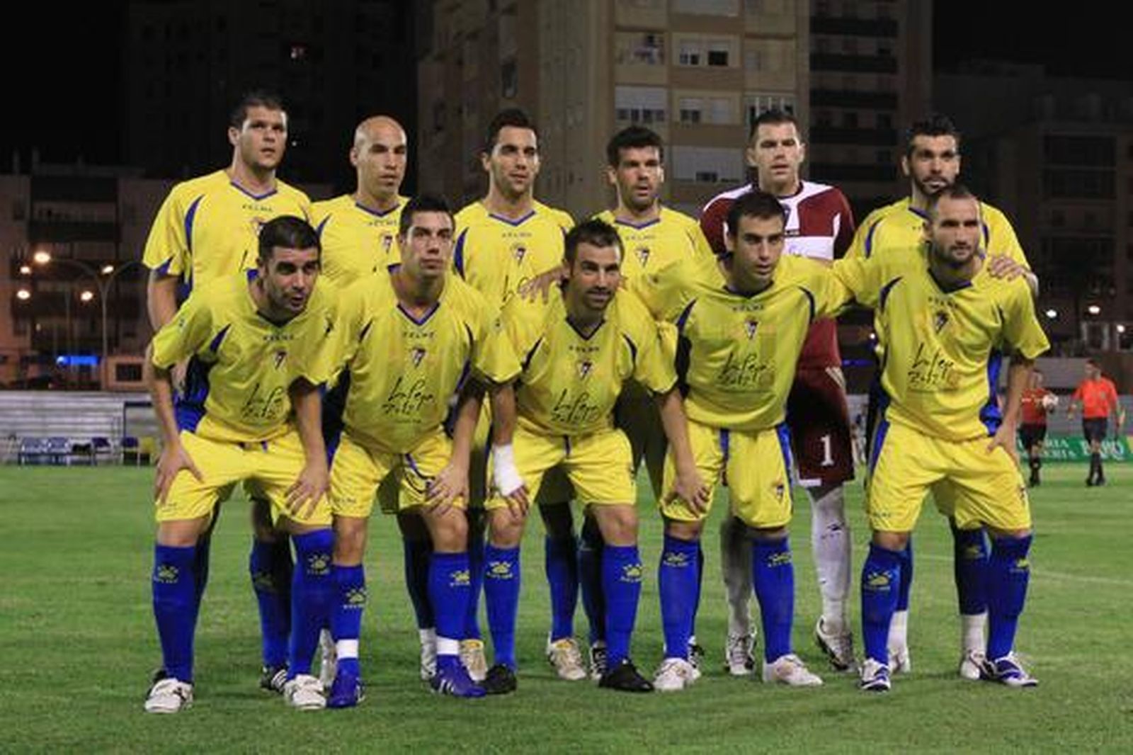 Serrano por el lesionado Baquero, única novedad en el once amarillo.   Foto: Joaquin Pino