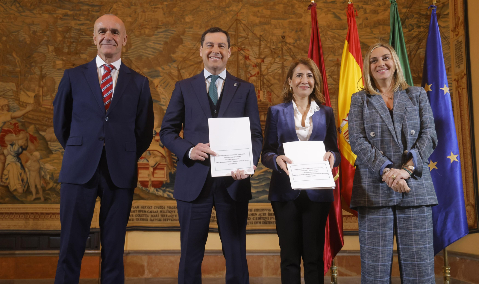 La firma histórica para construir la línea 3 del Metro de Sevilla, en imágenes