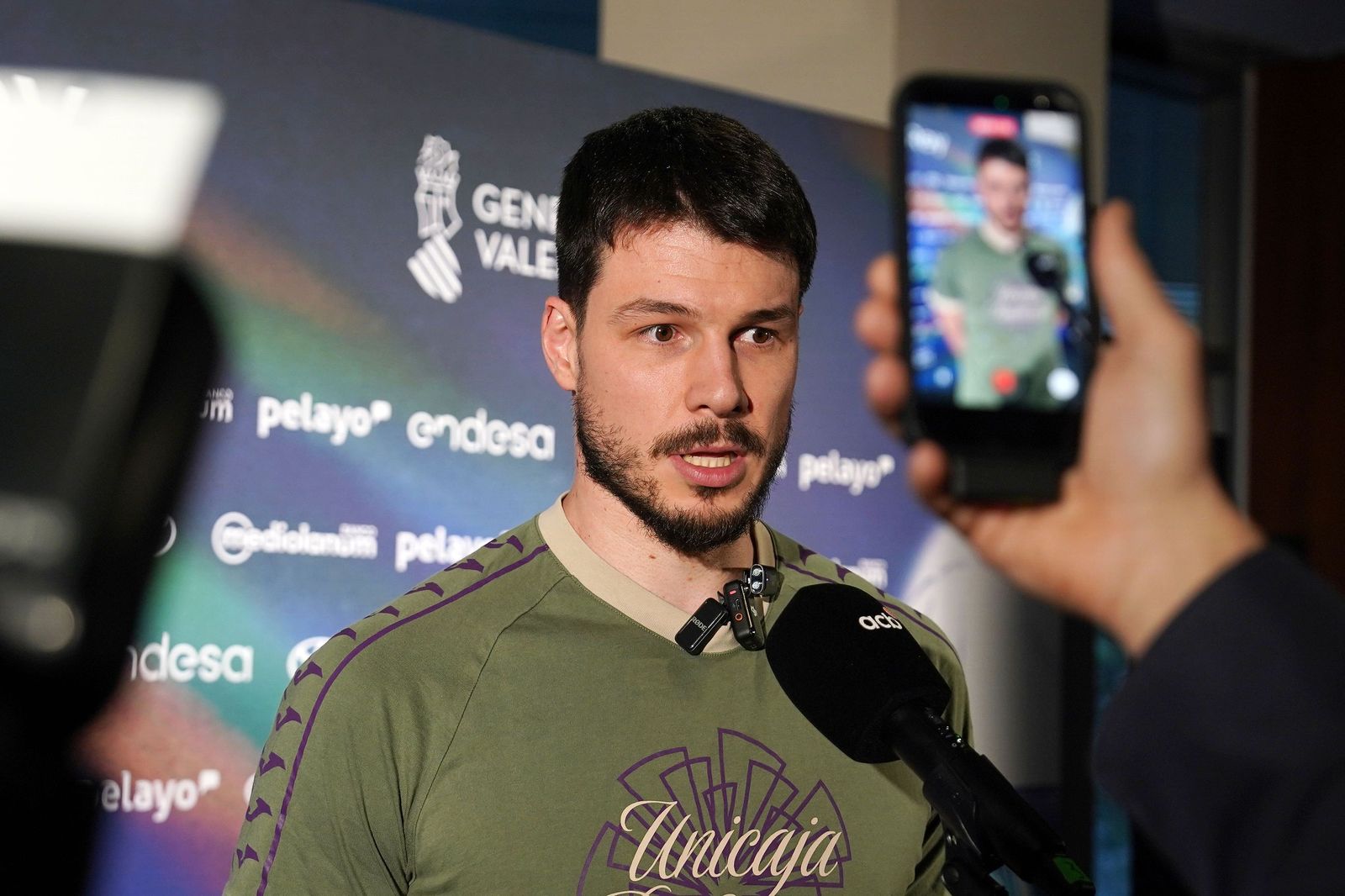 El Unicaja ya está en Valencia para la Copa del Rey tras un pesado viaje