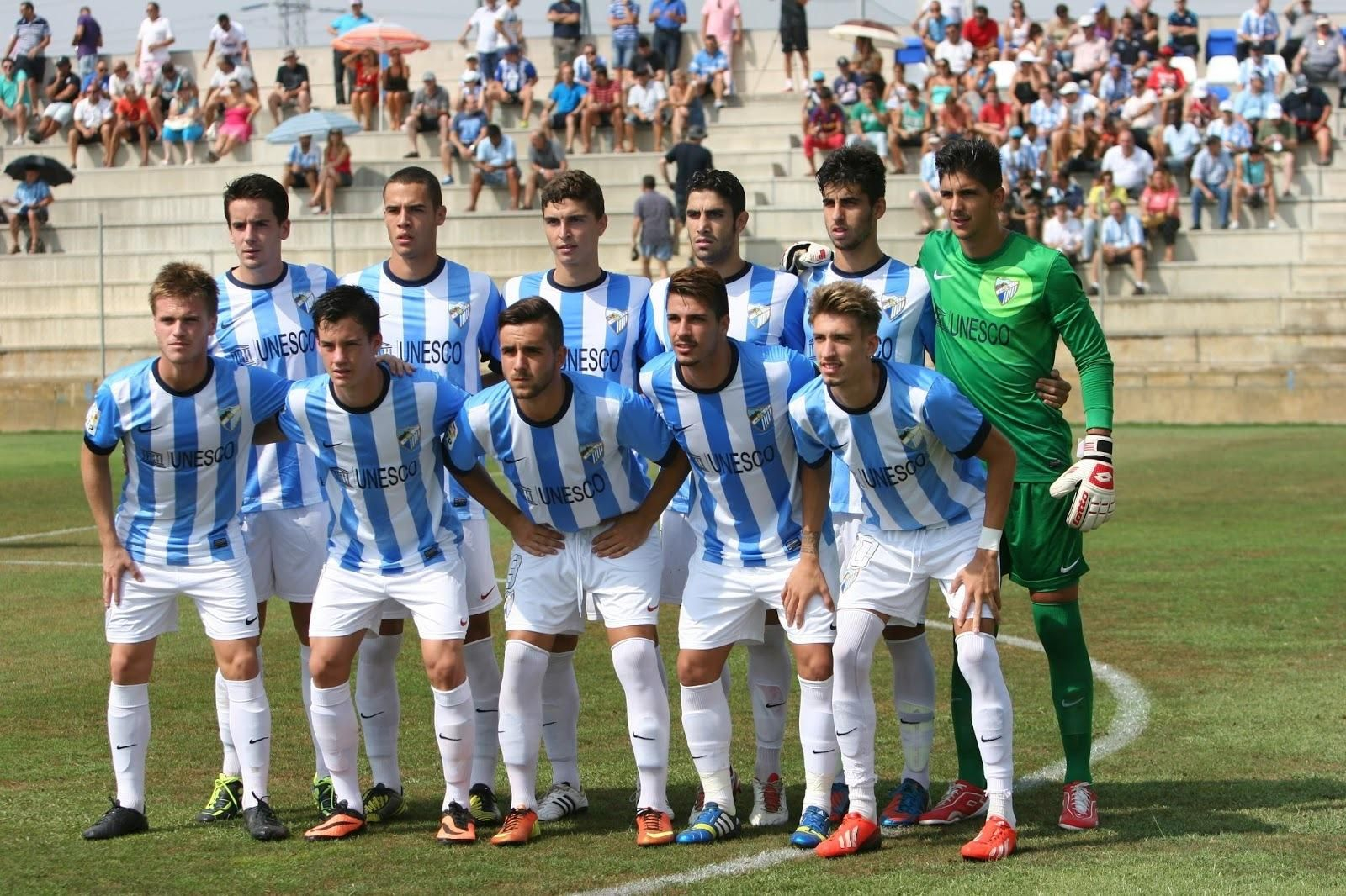 Las fotos de Jesús Mosquera, protagonista de 'Toy Boy', con la camiseta del Málaga CF