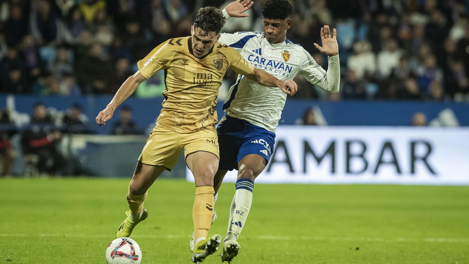 El Zaragoza-Málaga CF, en fotos