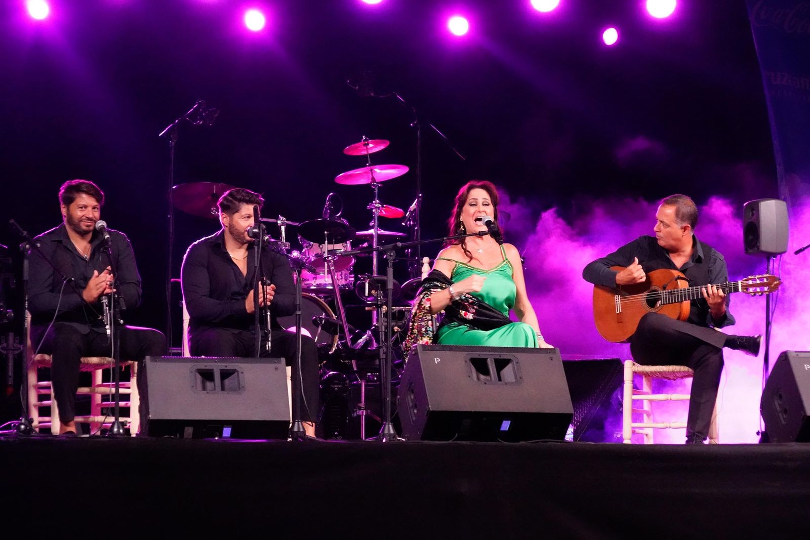 Imágenes del concierto de Regina en las Fiestas de La Cinta 2024