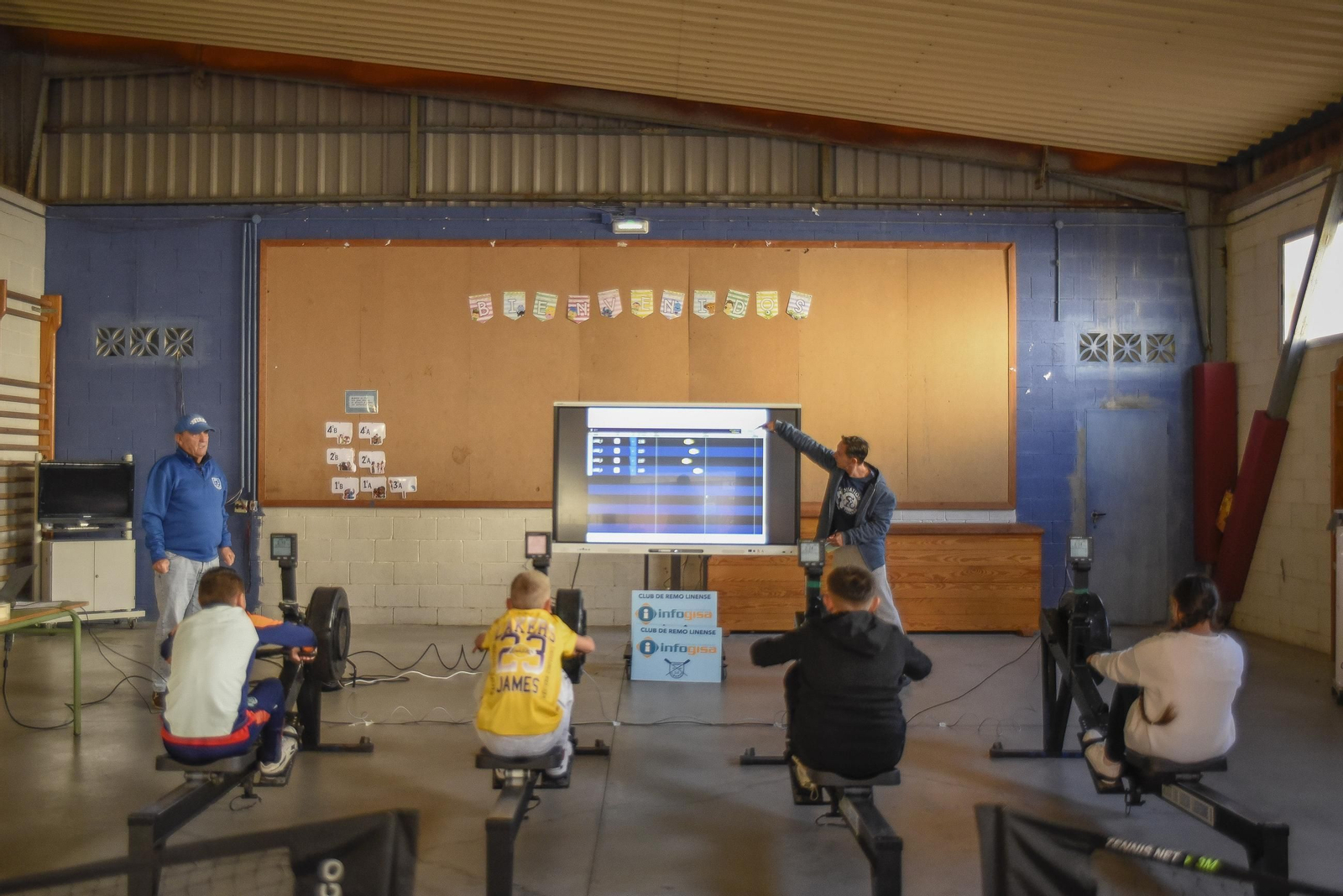 Las fotos de la clase del Club de Remo Linense en el colegio Pablo Picasso