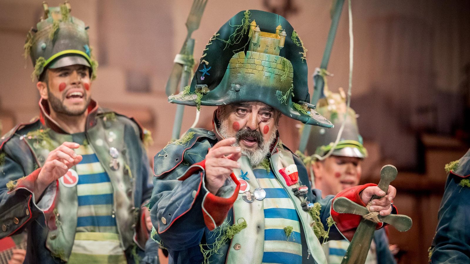 Búscate entre las mejores imágenes de la séptima sesión de cuartos de final del COAC 2025