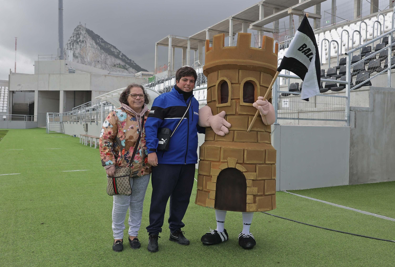 La presentación de la mascota oficial de la Balona La presentación de la mascota oficial de la Balona