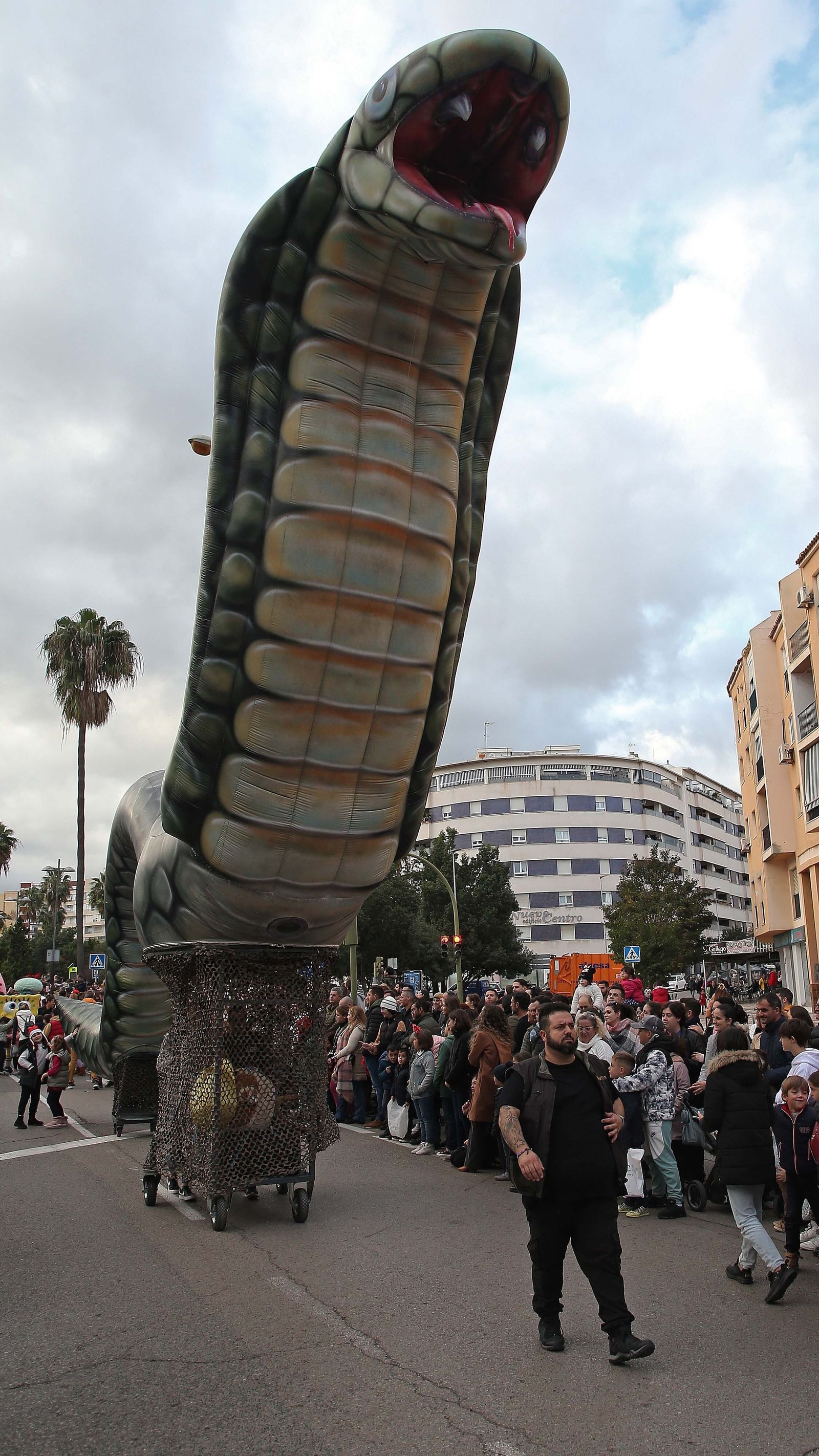 Fotos de la cabalgata de los Reyes Magos en Algeciras