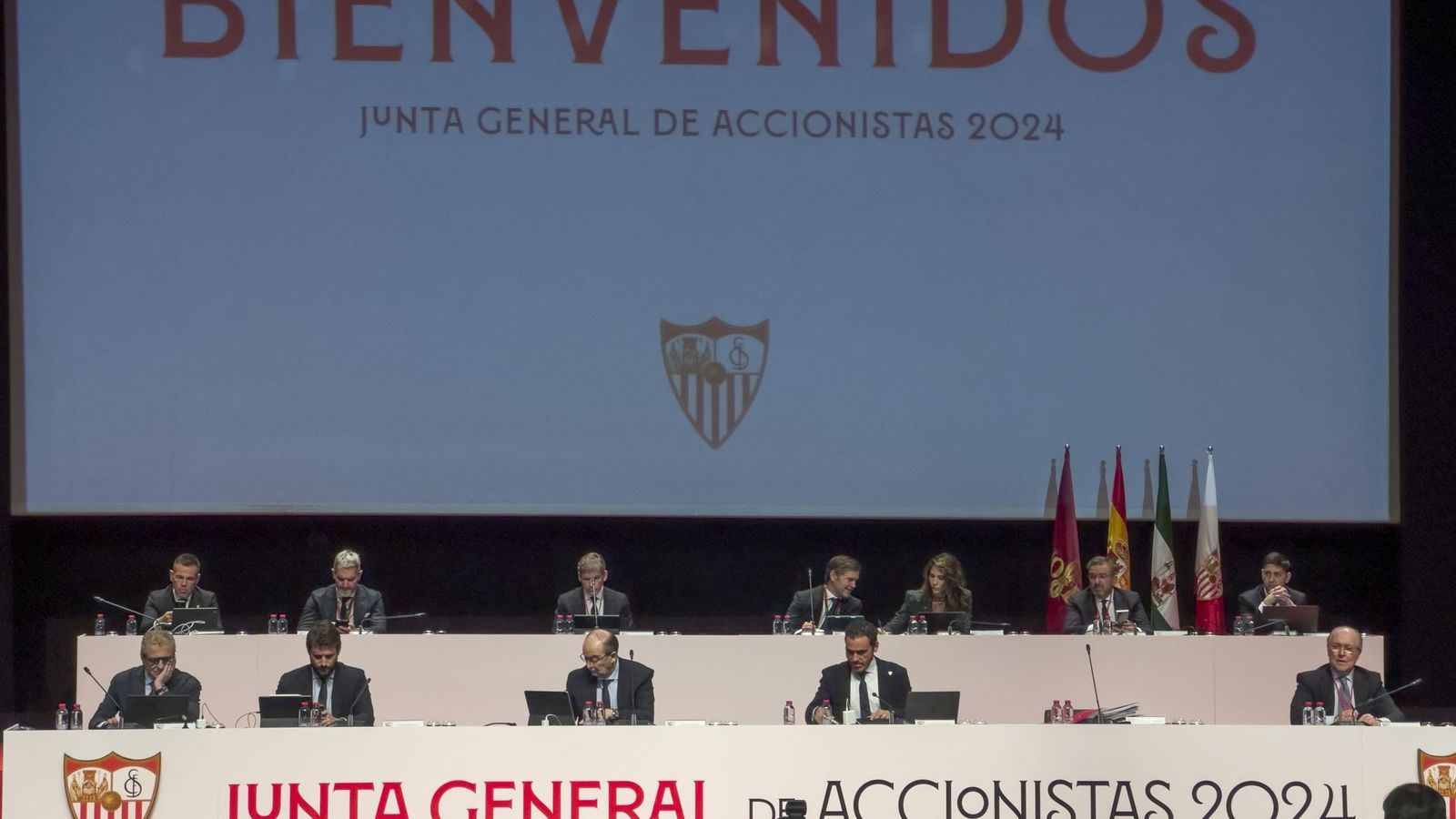 Junta de Accionistas Sevilla FC 2024. Junta de Accionistas Sevilla FC 2024.