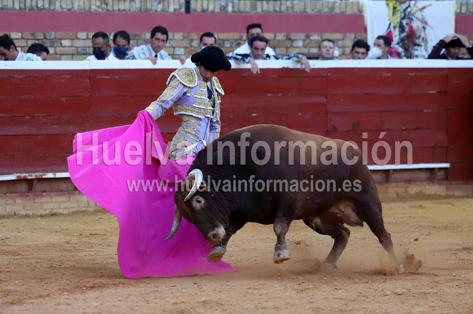 Las imágenes más destacadas de la corrida de toros del 3 de agosto en la plaza de toros de Huelva "La Merced"