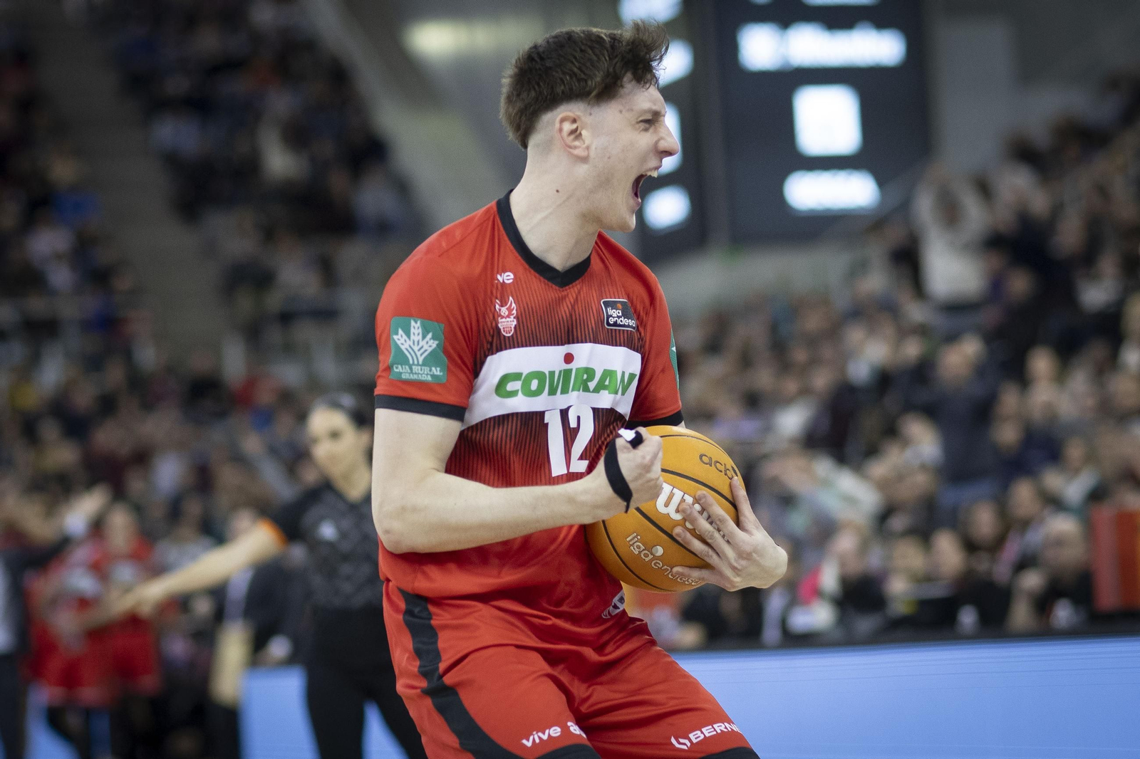 Las mejores imágenes del Covirán Granada-UCAM Murcia