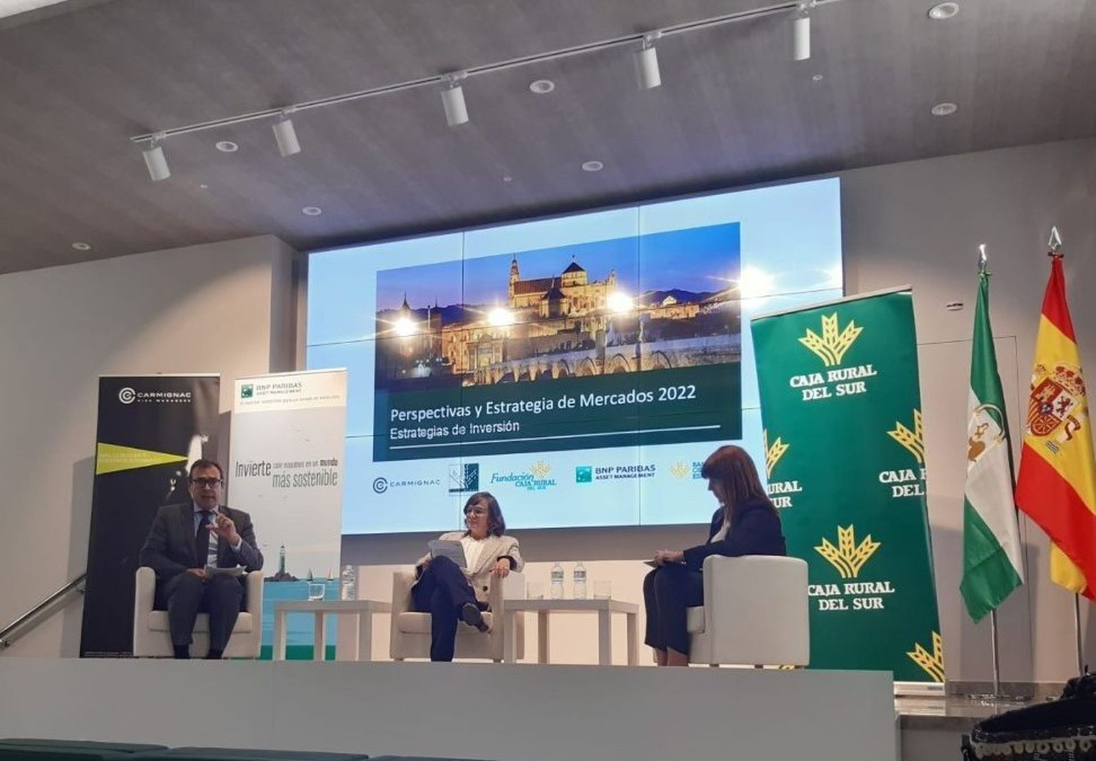 Momento de la mesa redonda.