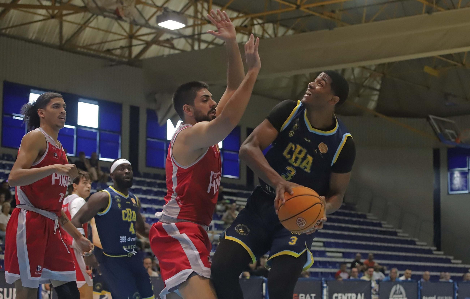 Las mejores fotos CB Algeciras - Colegio El Pinar de Tercera FEB