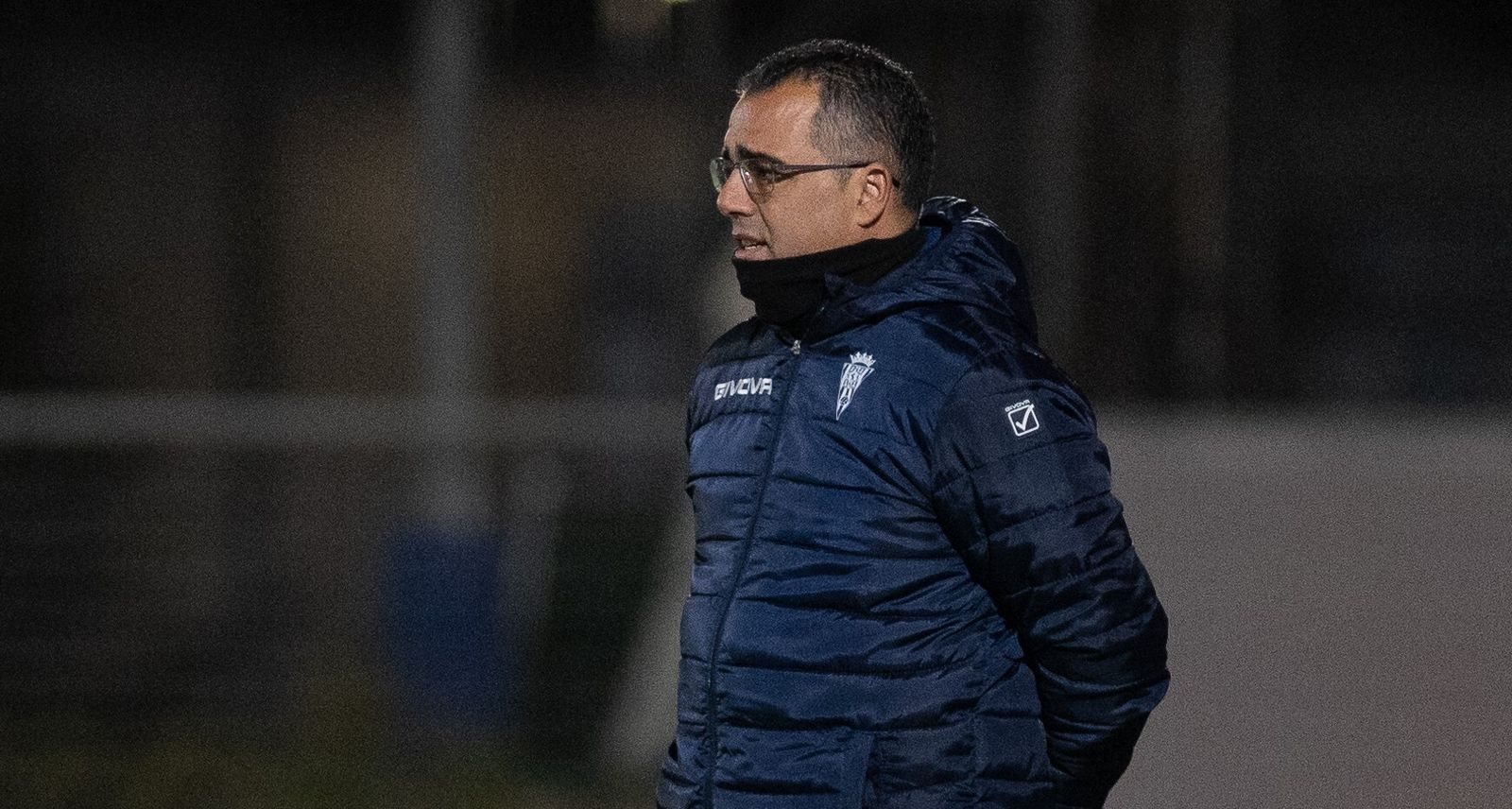 Germán Crespo, técnico del Córdoba CF, en el Nuevo Matapiñonera.