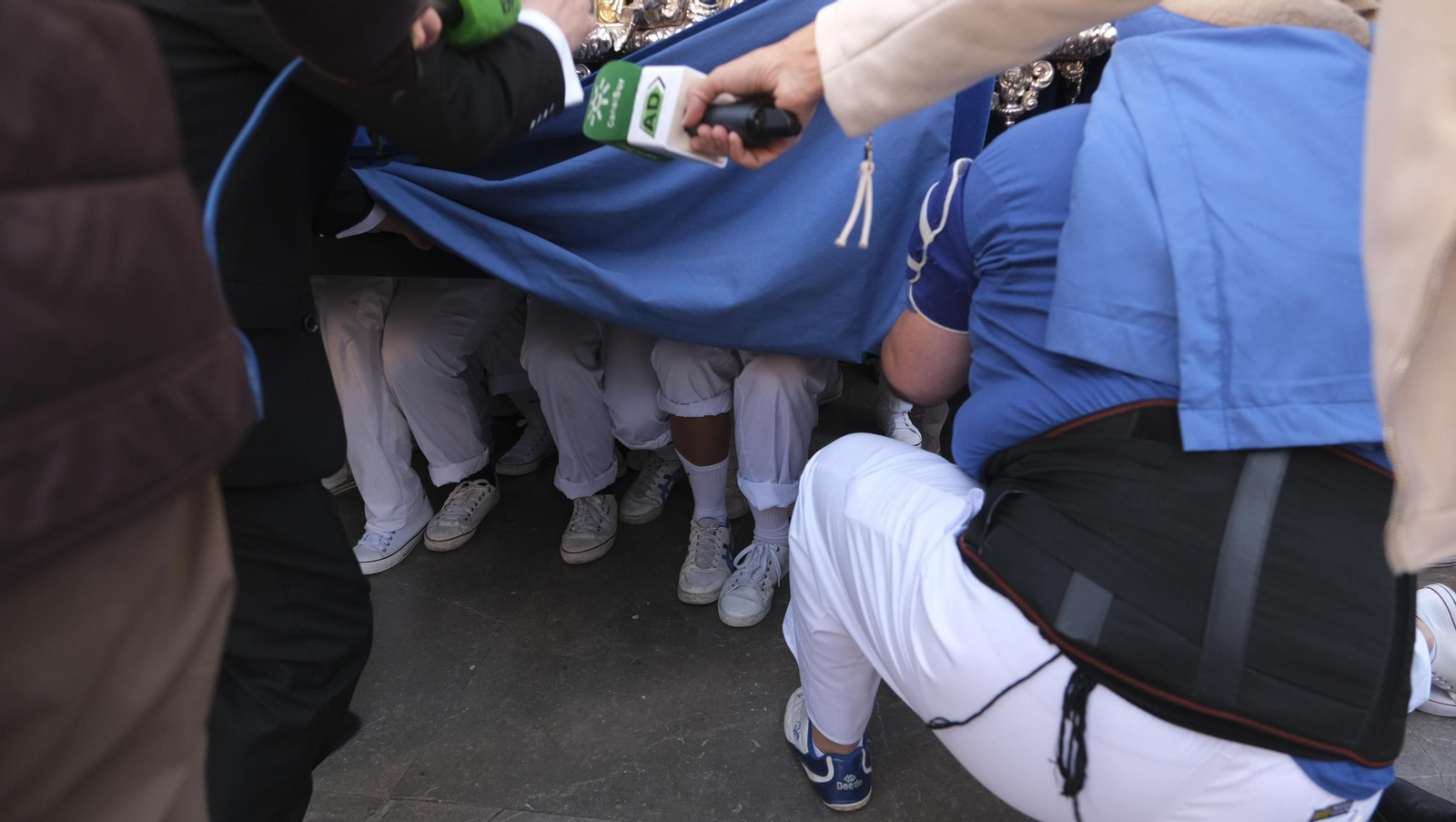 La procesión de Prendimiento en Almería, en imágenes