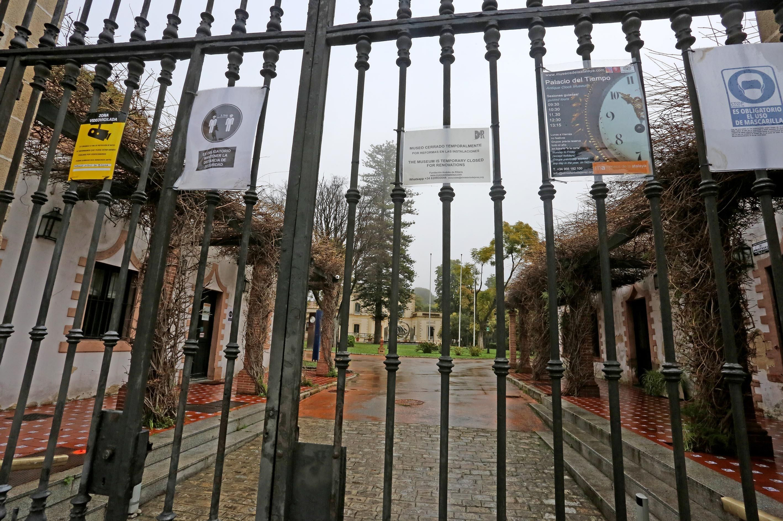 Coronavirus, imágenes del primer día de cierre de la Hostelería y comercios no esenciales en Jerez