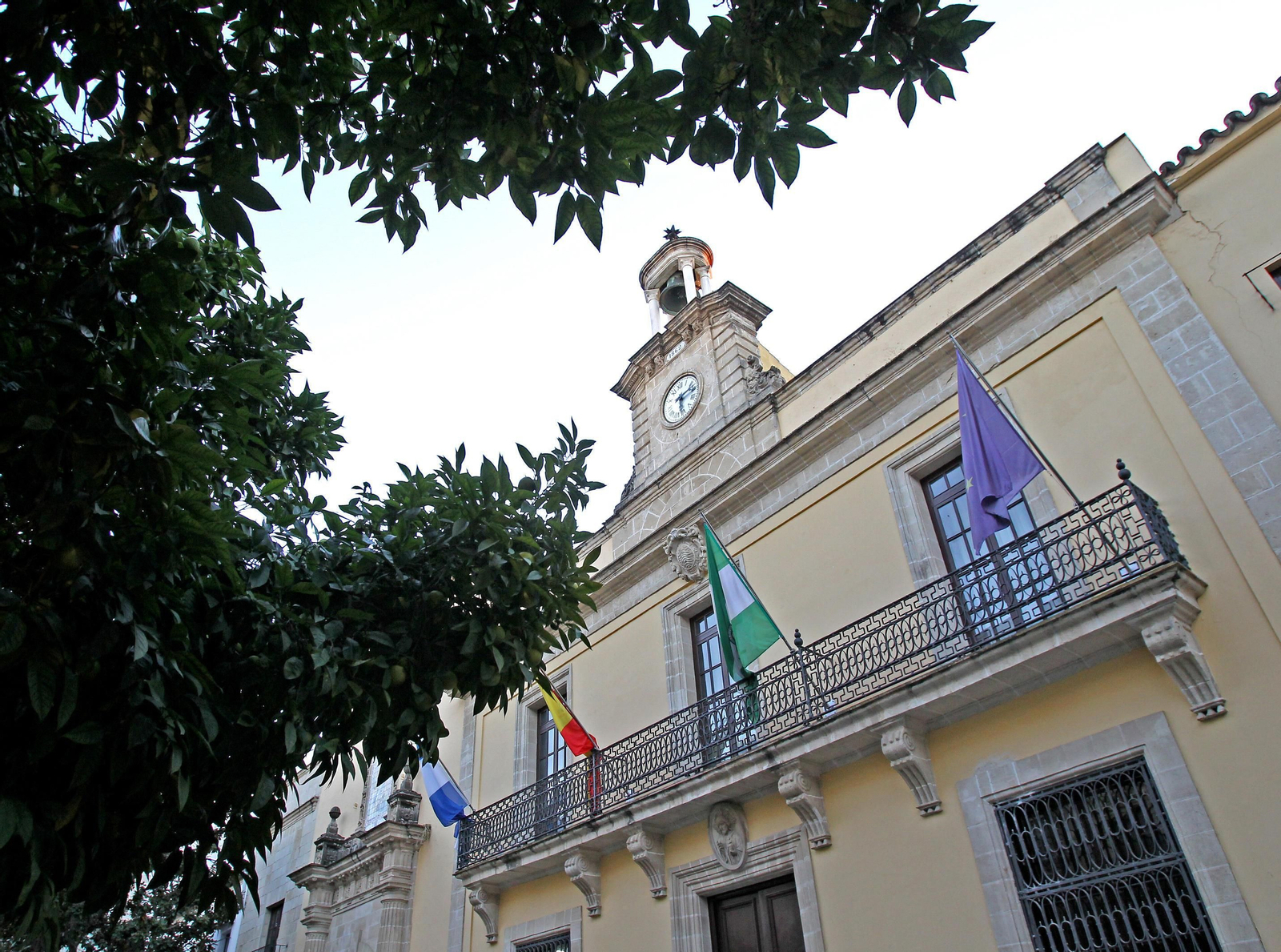 Imagen de la fachada principal del Ayuntamiento de Jerez. Imagen de la fachada principal del Ayuntamiento de Jerez.