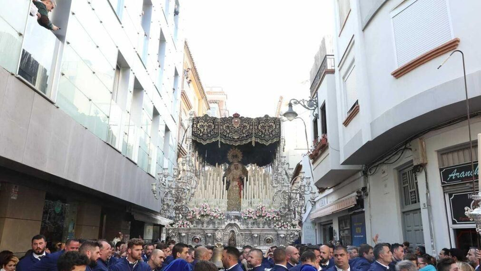 María Santísima de la Paz el Jueves Santo de 2019. María Santísima de la Paz el Jueves Santo de 2019.