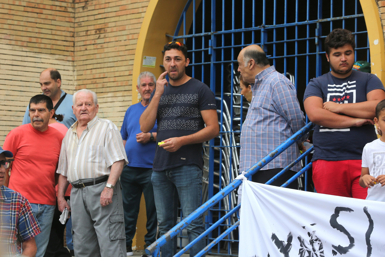 Más imágenes de la protesta de los minoristas del mercado de San Sebastián