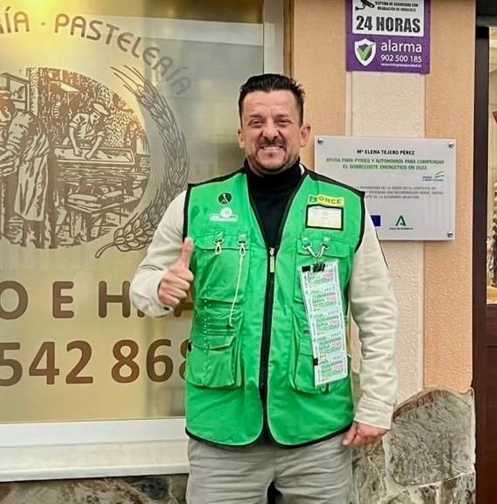 El vendedor Javier García, de Guadalcacín. El vendedor Javier García, de Guadalcacín.