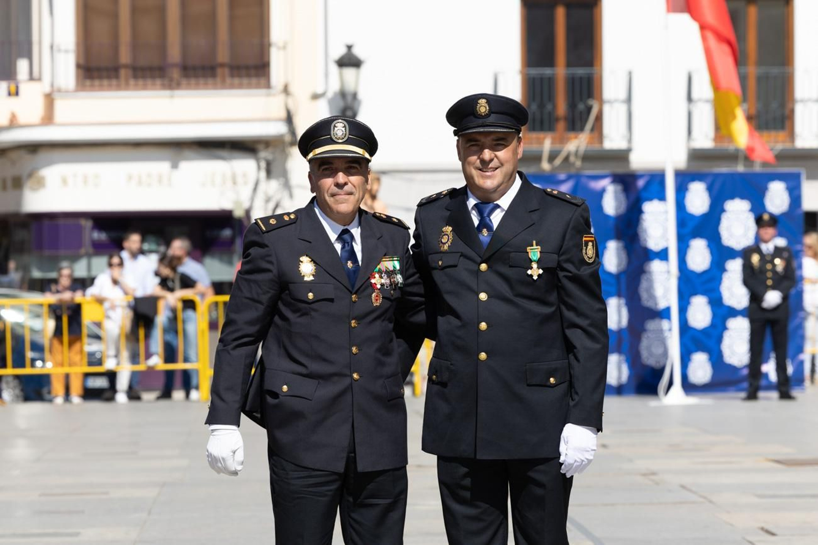 Acto por el día de la Policía Nacional, con motivo de la festividad los Santos Ángeles Custodios