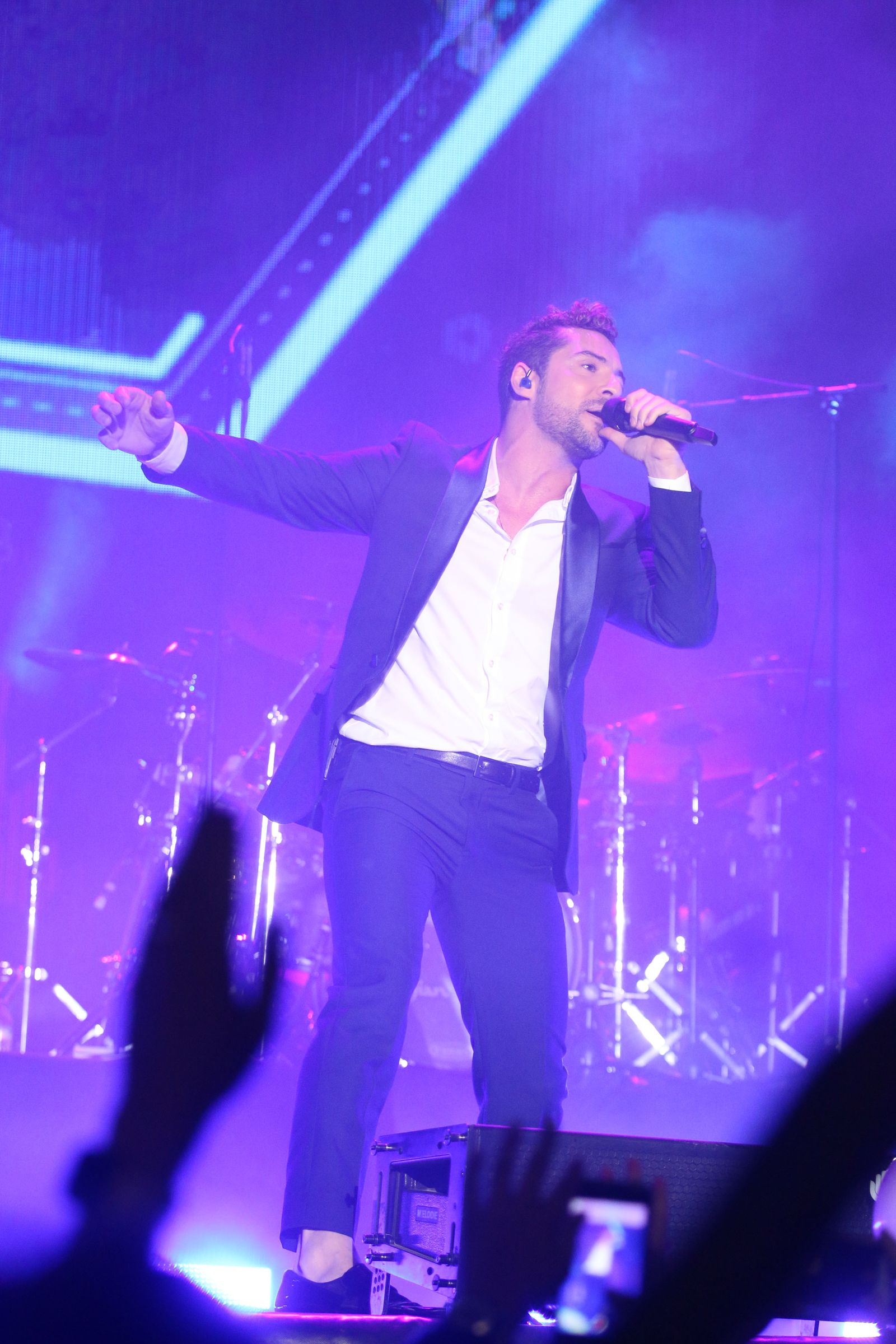 Las imágenes del concierto de Bisbal en la plaza de Toros de Roquetas de Mar