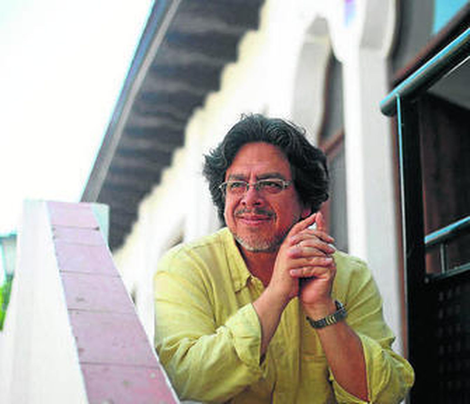 El escritor Fernando Iwasaki en una fotografía reciente.