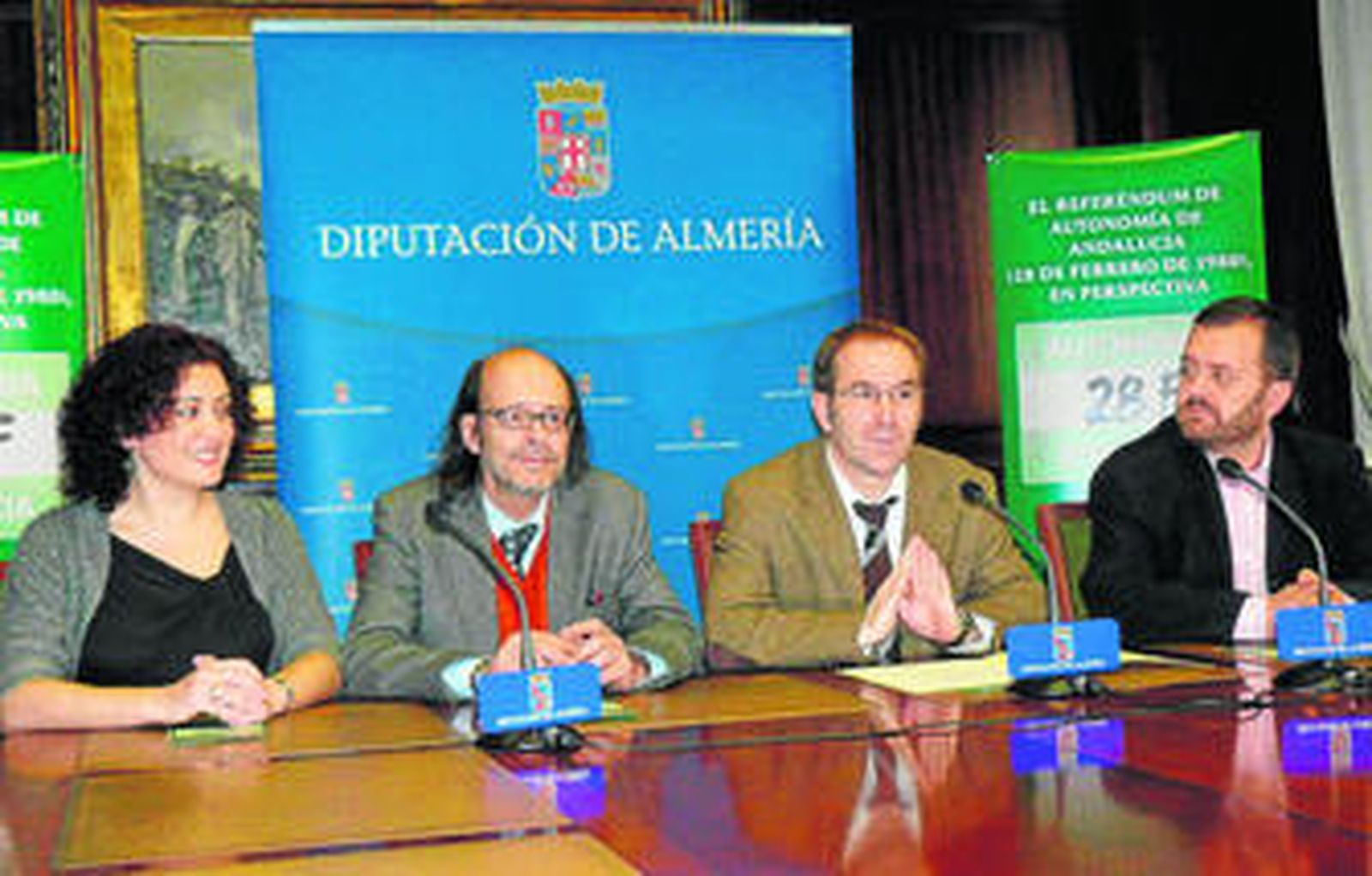 Mónica Fernández, Miguel Naveros, Luis Pérez y Arsenio Gutiérrez.