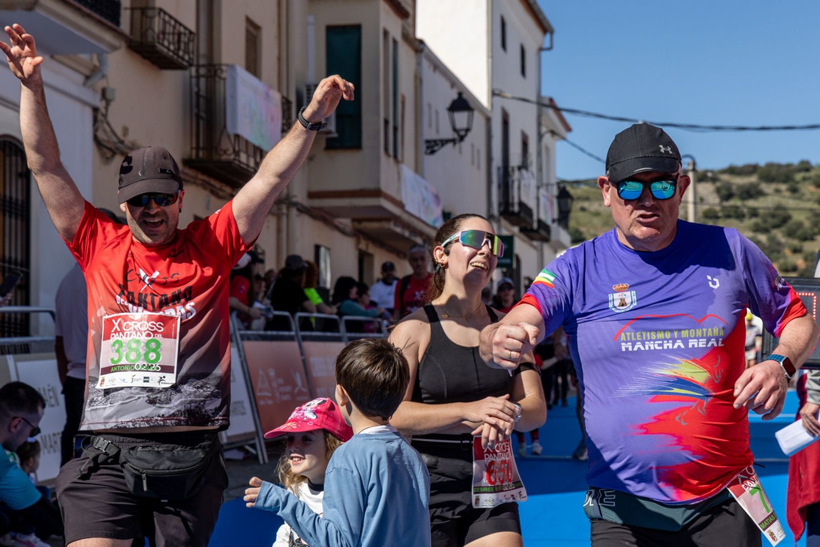 En imágenes: Atletas y aficionados vibran en el X Cross Pantano del Víboras (2)
