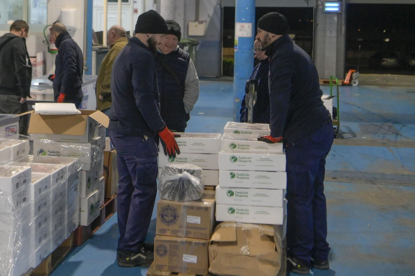 Todas las imágenes del kilómetro 0  de las cenas de Navidad en Granada