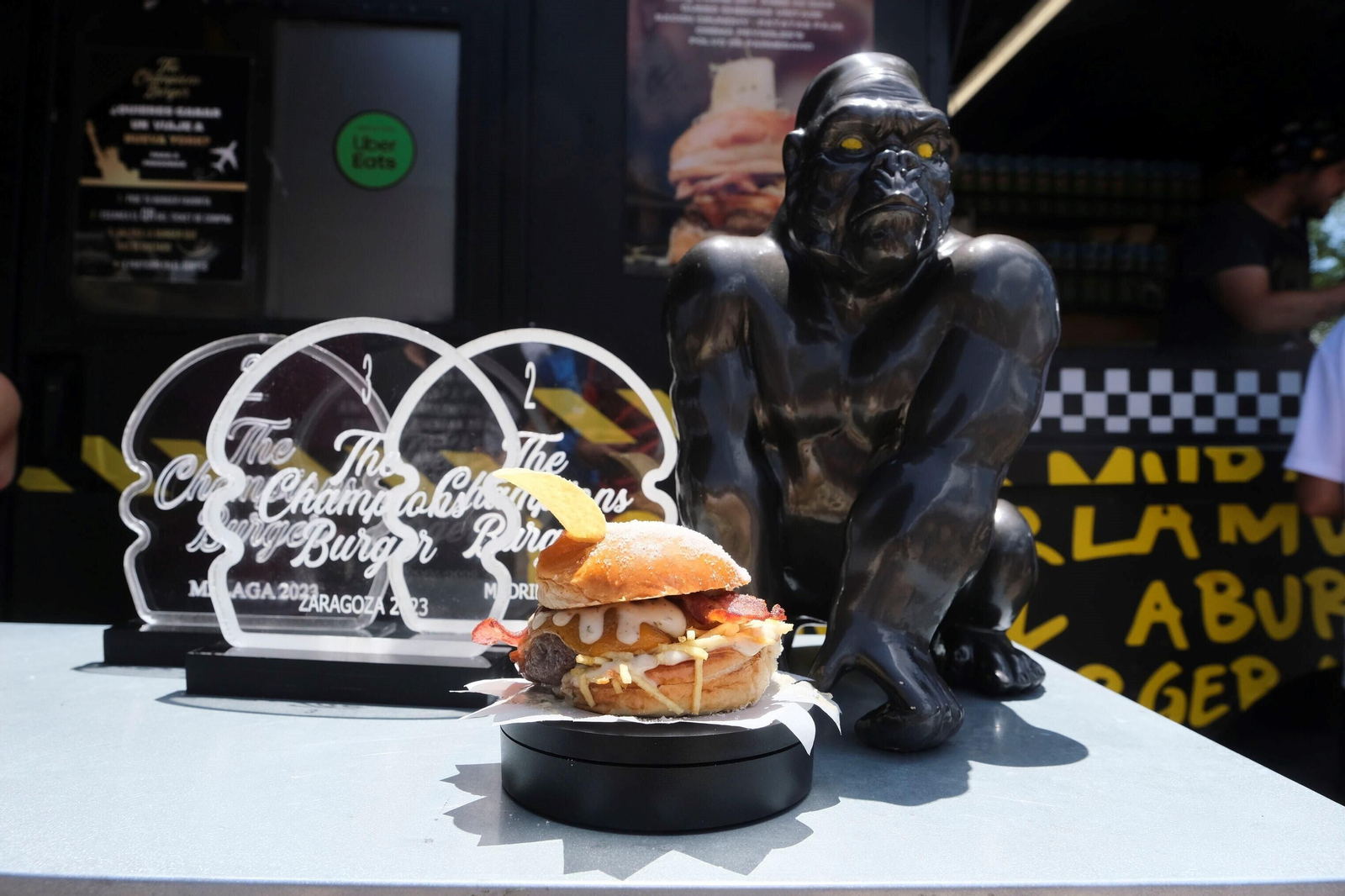 The Champions Burger vuelve a llenar El Vial de Córdoba en su primera jornada de tarde, en imágenes