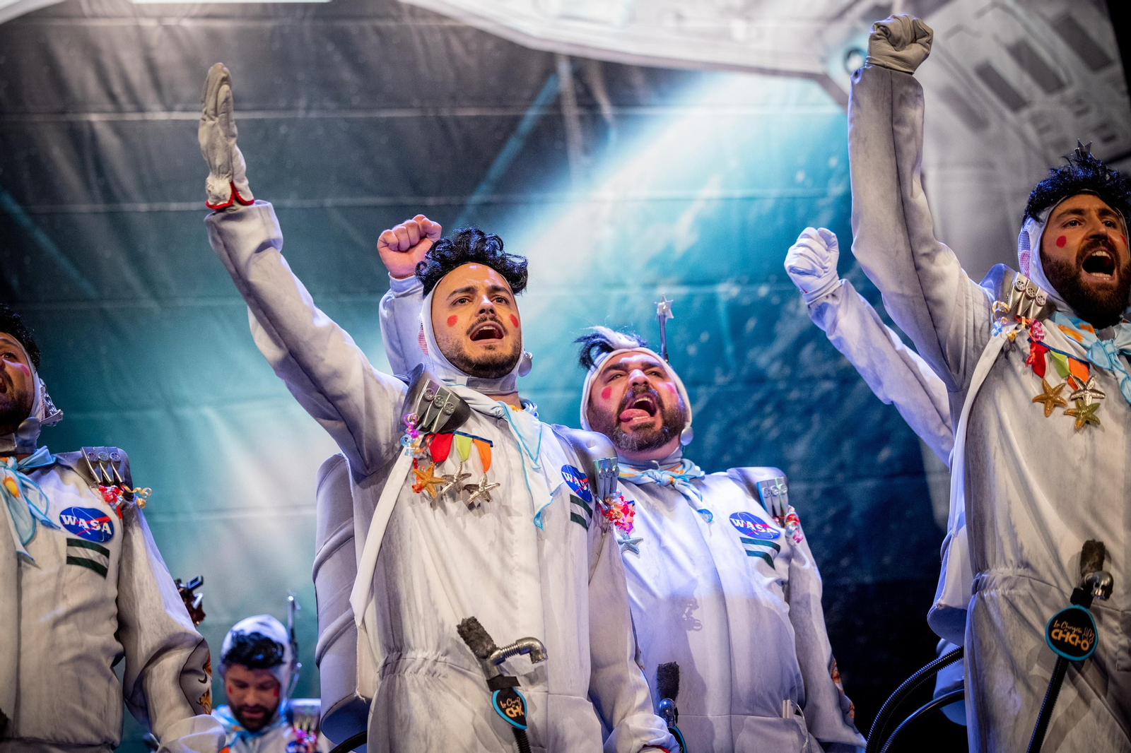 Chirigota 'Cariño... necesito mi espacio'