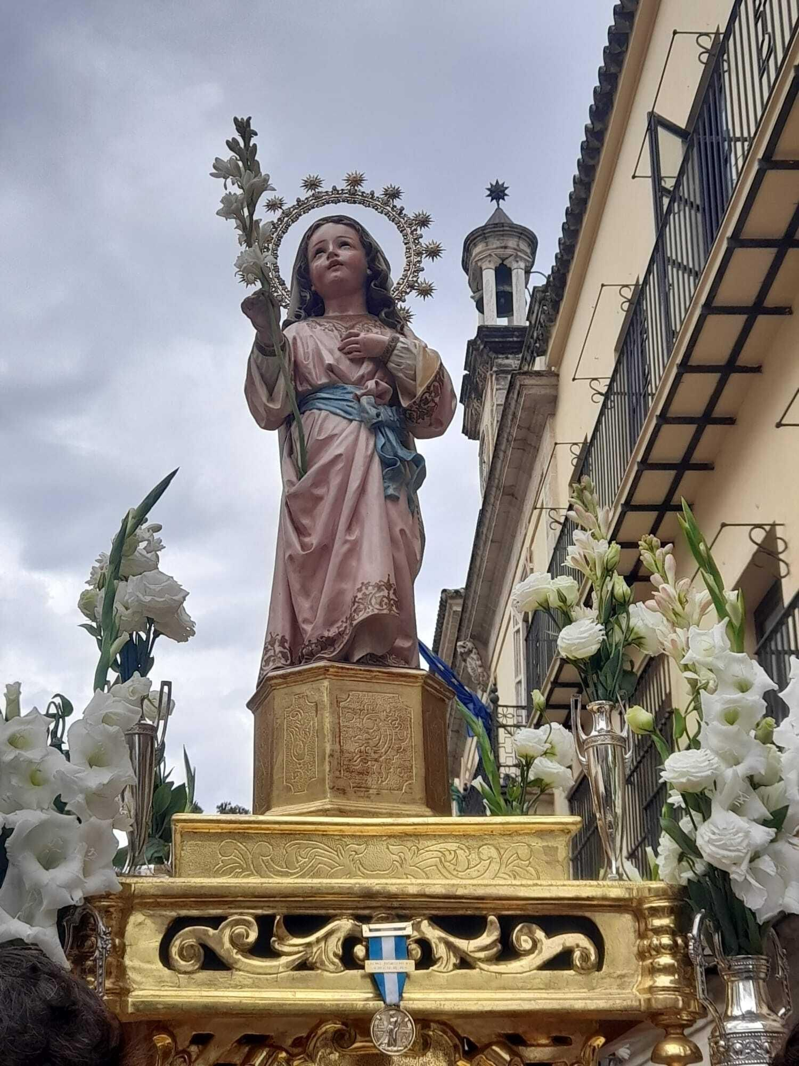 Otra imagen de la Niña María.