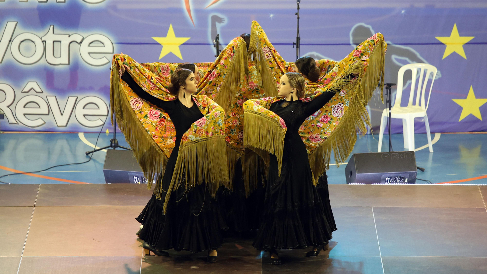 Concurso de baile ‘Dancing Stars’ en el Palacio de Deportes de Chapín en Jerez