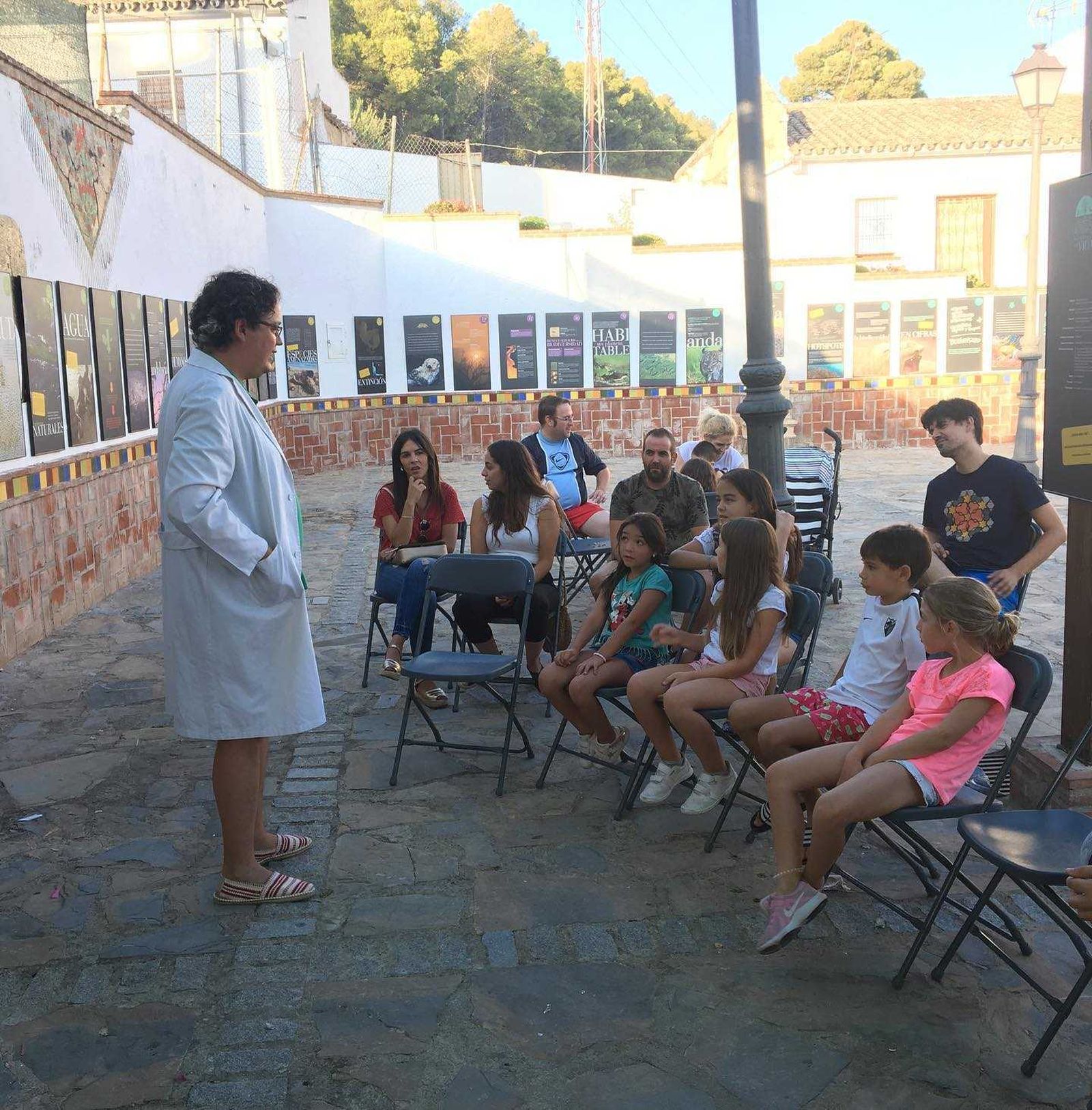 Ciencia al Fresquito prepara su cuarta edición para divulgar ciencia en los municipios de Granada