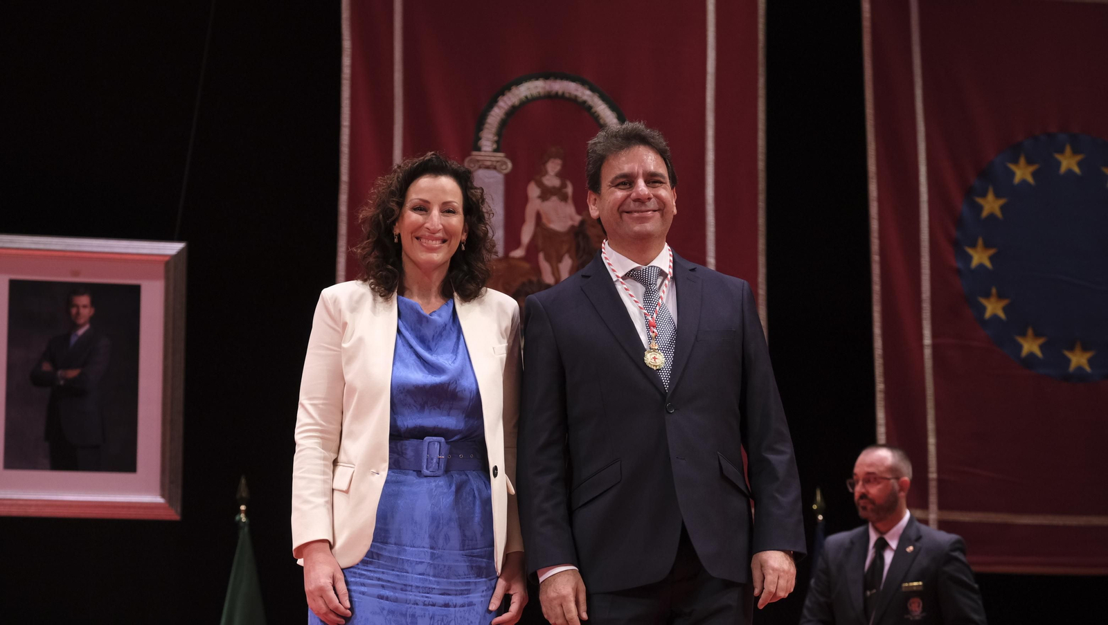 Imágenes de la constitución de la Corporación Municipal de almería, con María Vázquez como Alcaldesa