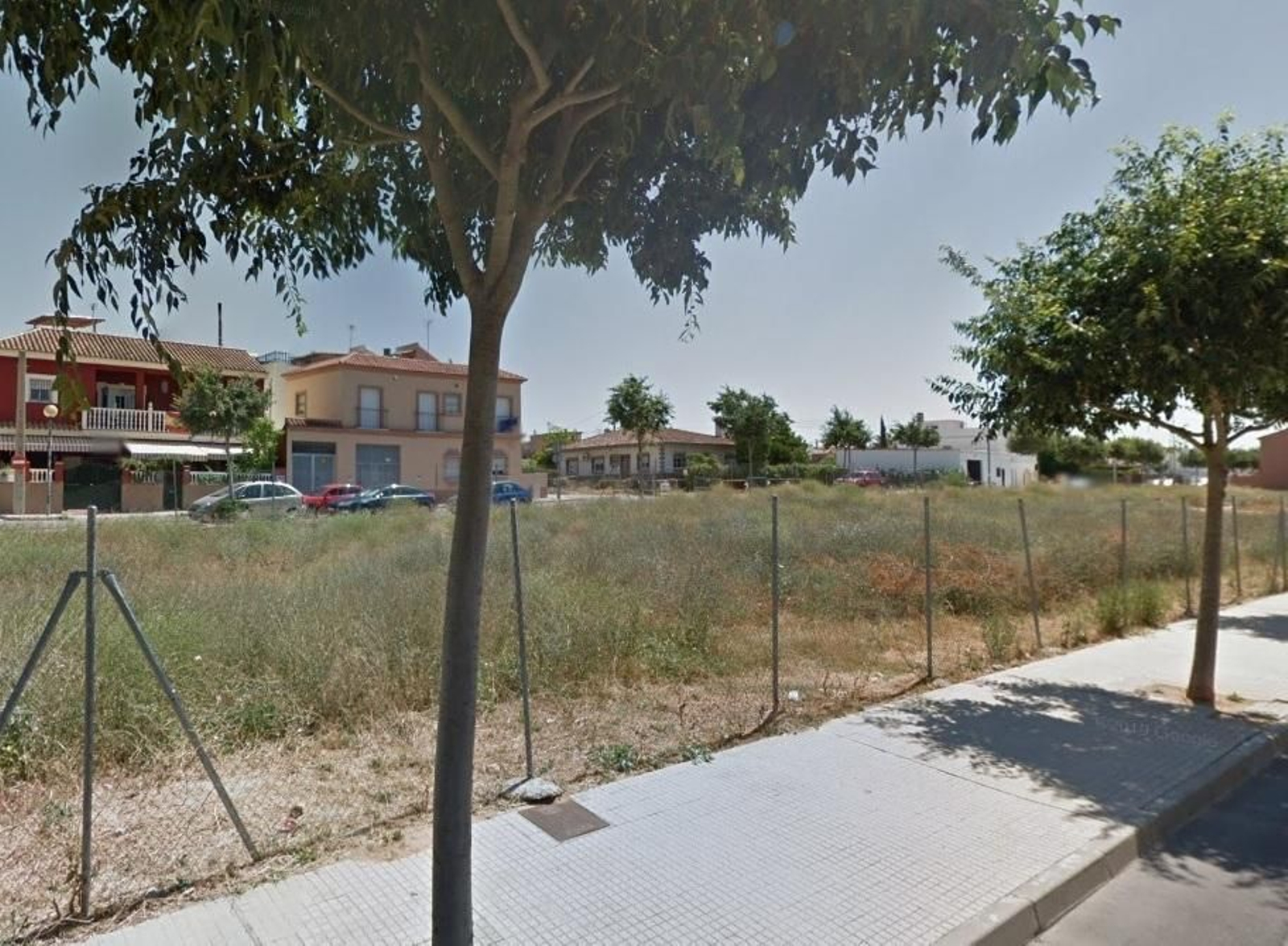 Parcela de La Canaleja donde se hará una zona de aparcamientos.