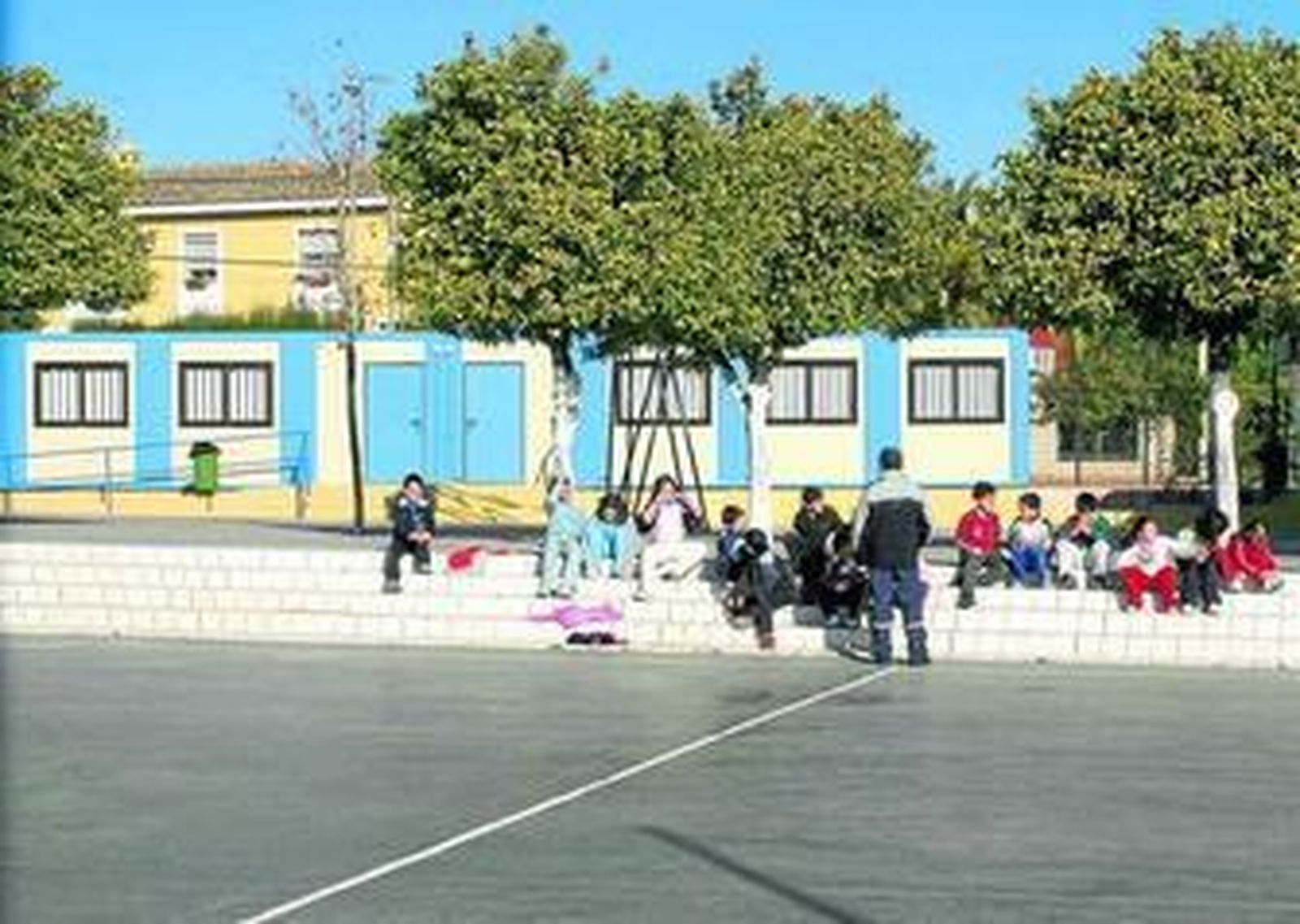 Las aulas prefabricadas se han convertido en una instalación bastante habitual en los colegios sevillanos.