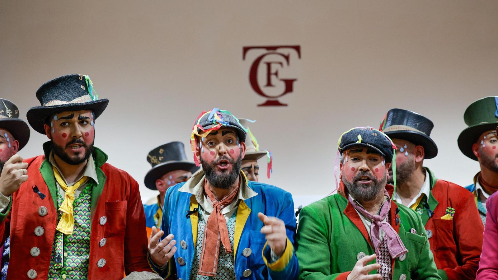 Búscate entre las mejores imágenes de la cuarta sesión semifinal del COAC 2025