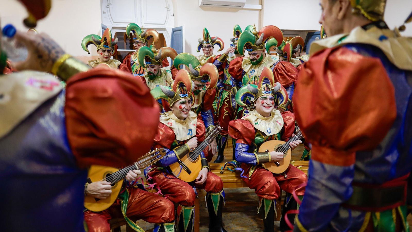 Búscate entre las mejores imágenes de la primera sesión de semifinales del COAC 2025