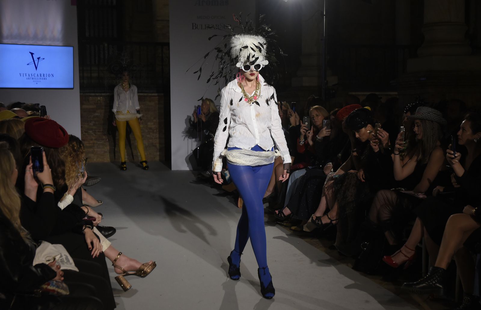 El desfile de Vivascarrión en la pasarela de novia e invitada SIQ 2022, todas las fotos