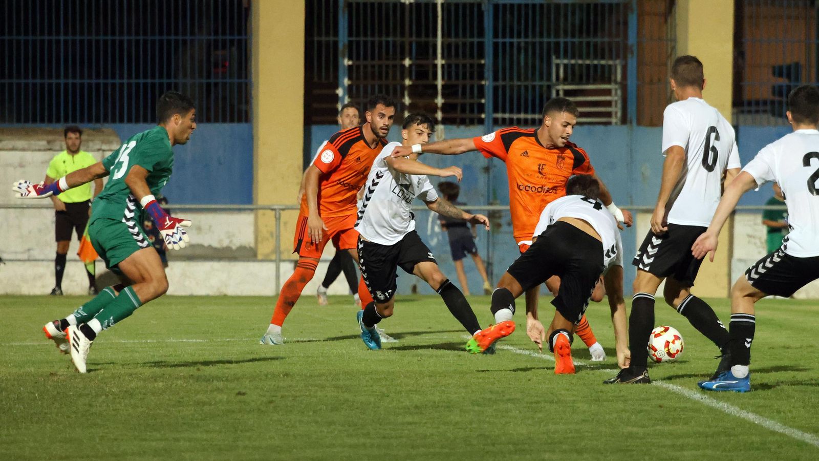 Imágenes del Trofeo de la Feria de la Vendimia entre el Xerez CD y la Balona